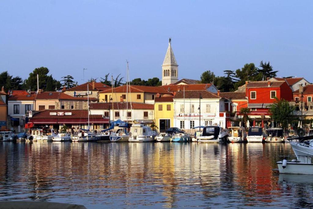 Apartman Oliver Novigrad Istria Esterno foto